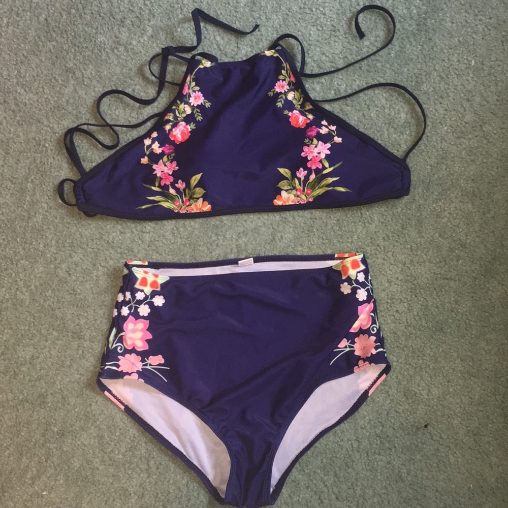 Cute Blue and Floral Bikini NEVER WORN!